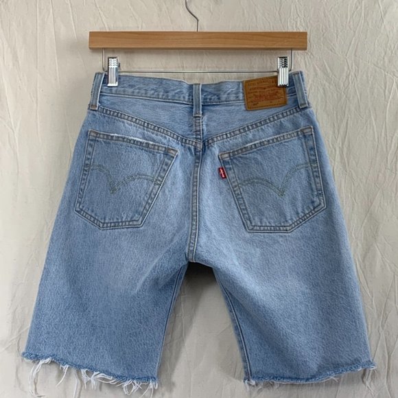 Levi’s 501 Slouch Bermuda Cutoff Shorts - Picture 3 of 9